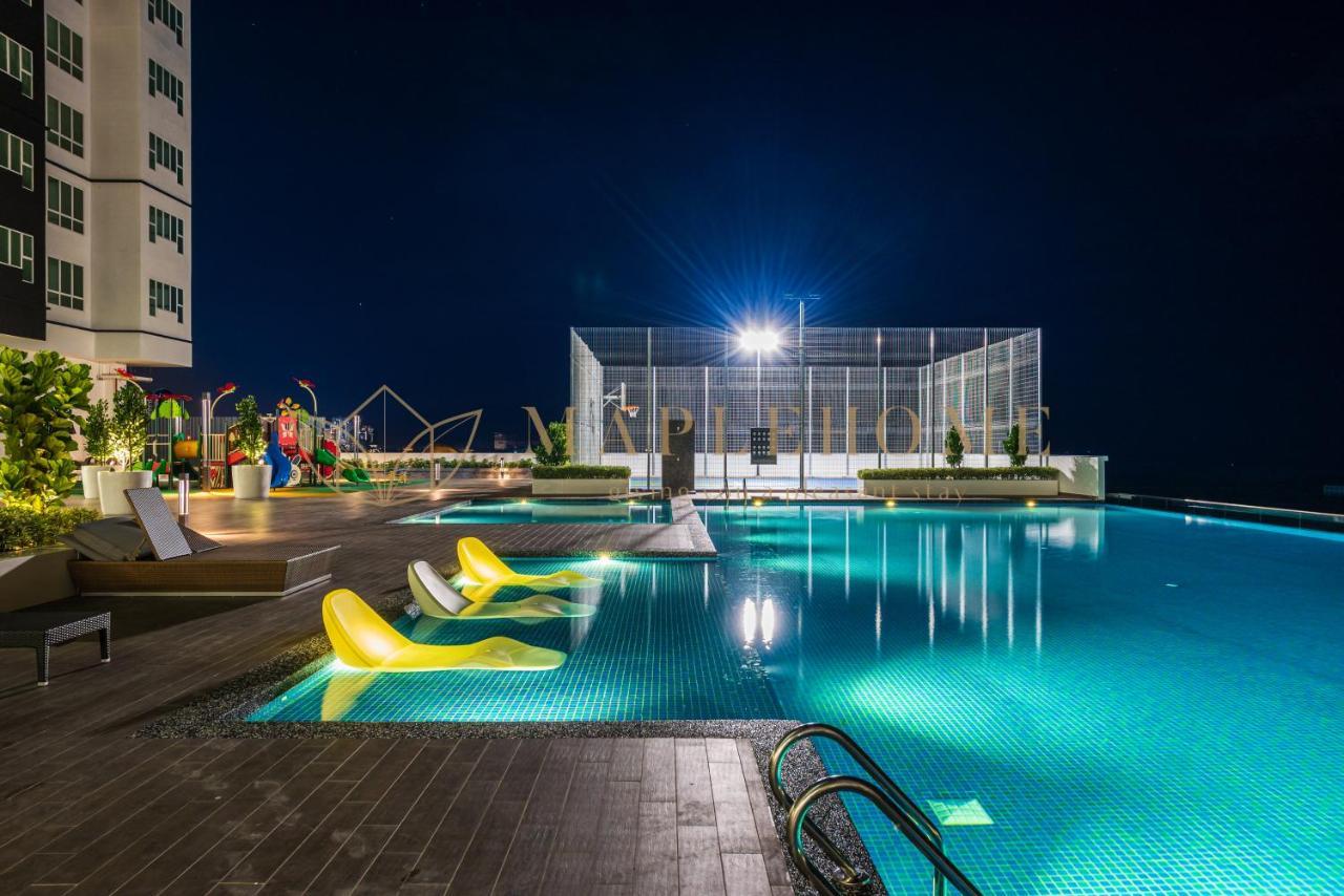 Amber Cove Premier Suites Melaka Exterior photo